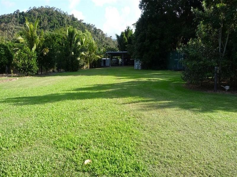 25 Langford Road, Jubilee Pocket QLD 4802