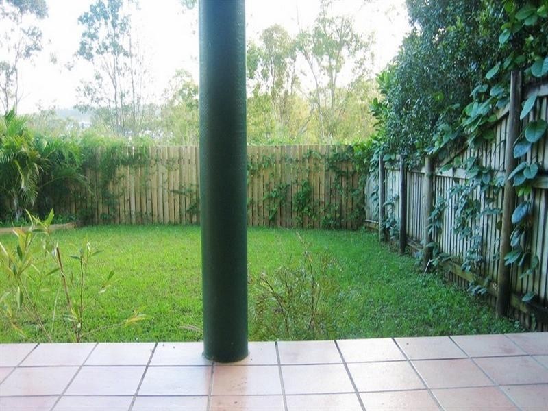 1/7 Macarthur Drive, Cannonvale QLD 4802