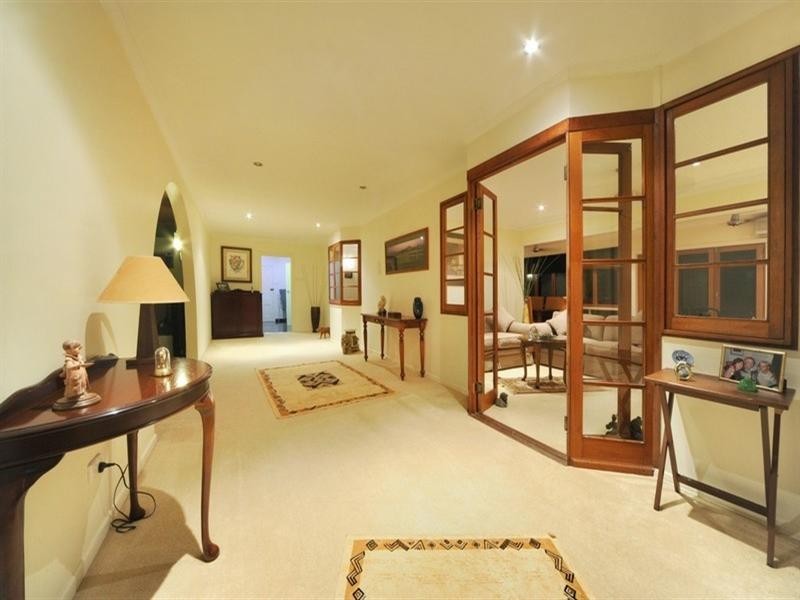 855 Shute Harbour Road, Mount Marlow QLD 4800