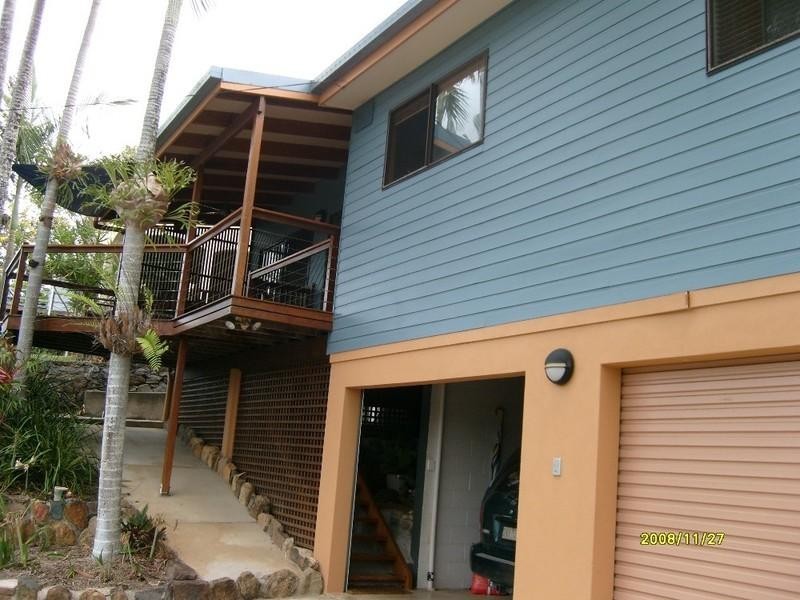 5 Wambiri Street, Cannonvale QLD 4802