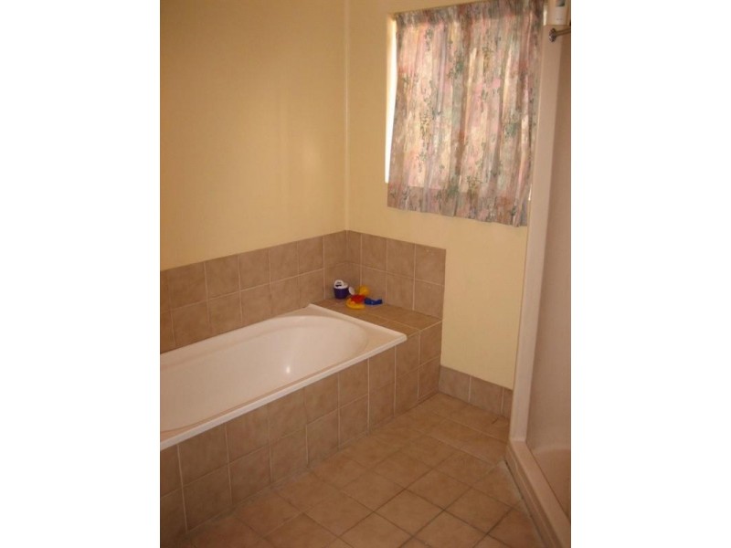 4/3 Maeva Street, Jubilee Pocket QLD 4802