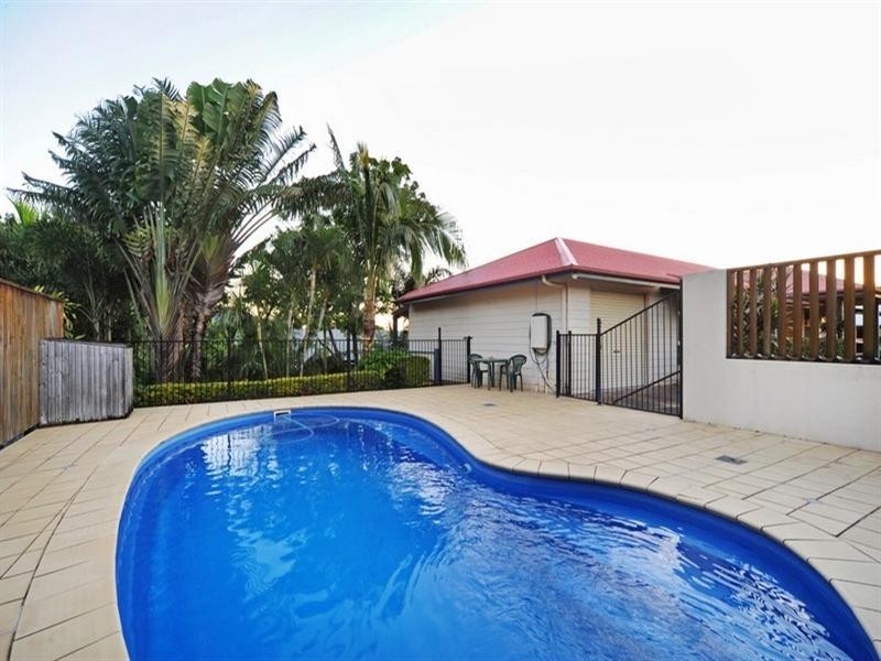 10 Panoramic Court, Cannonvale QLD 4802