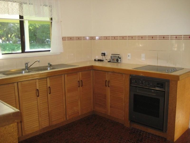 2 Erromango Drive, Jubilee Pocket QLD 4802