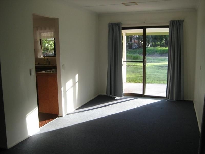 2 Erromango Drive, Jubilee Pocket QLD 4802