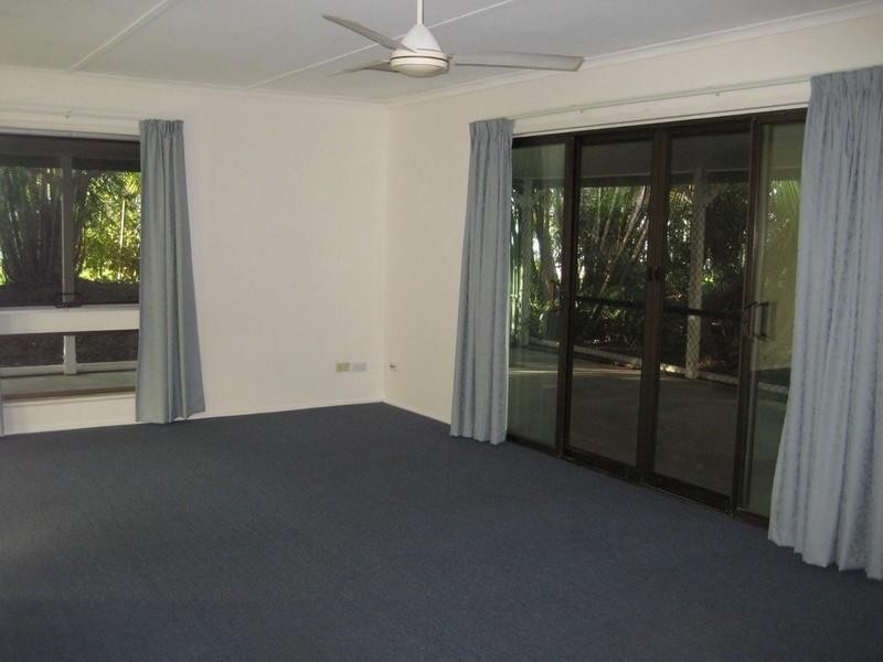 2 Erromango Drive, Jubilee Pocket QLD 4802