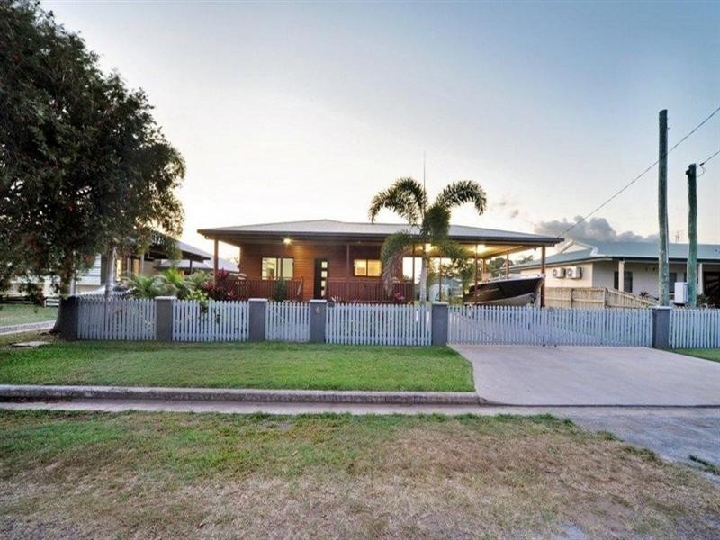 6 Bode Street, Proserpine QLD 4800