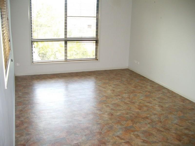 25 South Molle Boulevard, Cannonvale QLD 4802