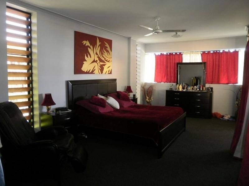 25 South Molle Boulevard, Cannonvale QLD 4802