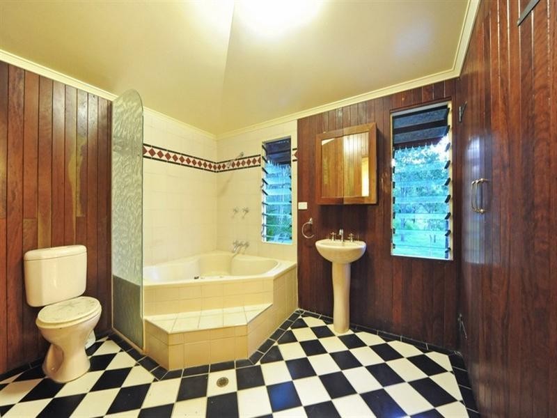 440 Paluma Road, Cannonvale QLD 4802