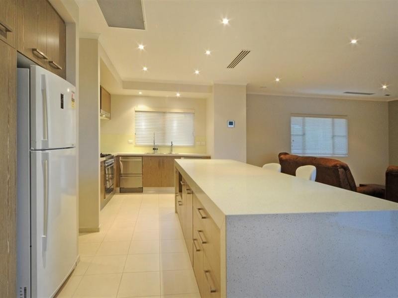 11 Orana Street, Airlie Beach QLD 4802