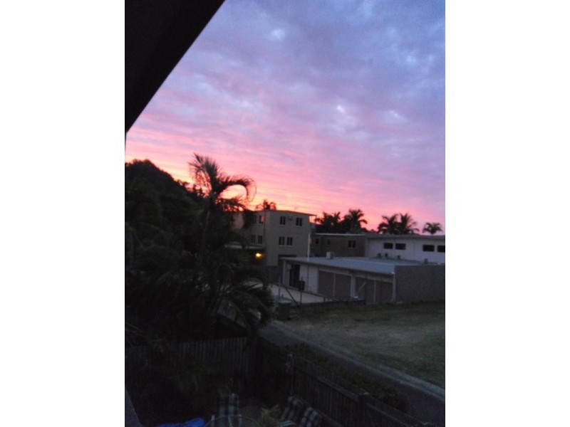 3/9 Salmon Street, Cannonvale QLD 4802