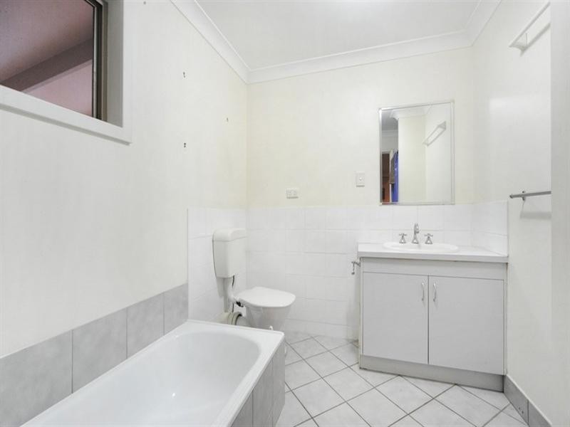 3 Grace Avenue, Cannonvale QLD 4802