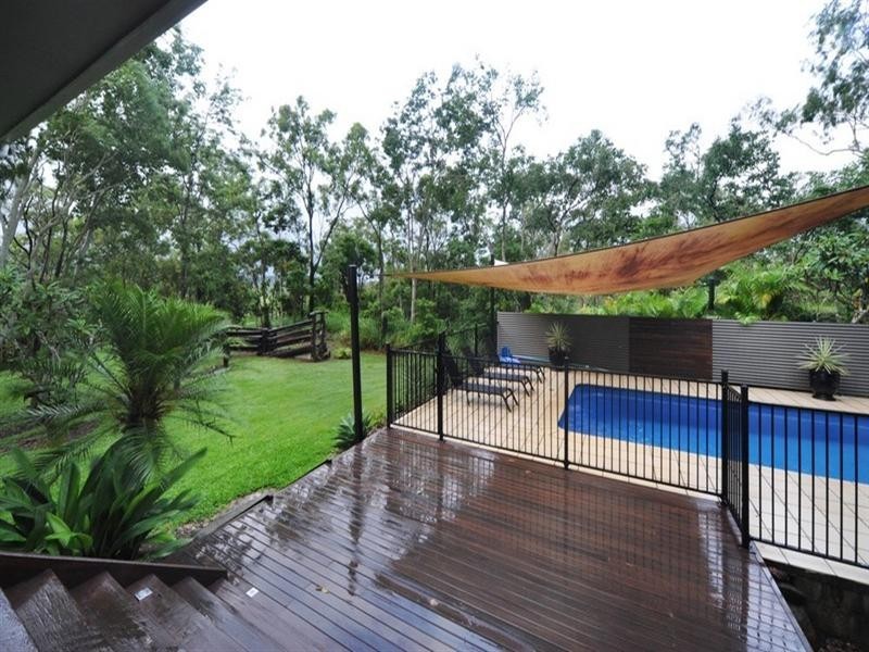 16 Hibiscus Road, Cannon Valley QLD 4800