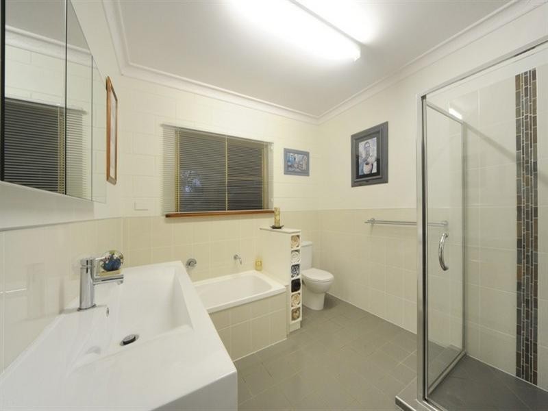16 Hibiscus Road, Cannon Valley QLD 4800