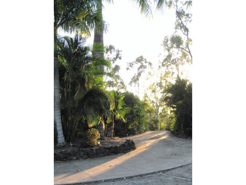 44 Lelona Drive, Bloomsbury QLD 4799