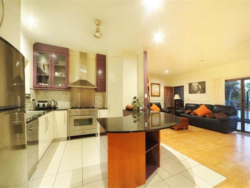 3 Laurence Close, Cannonvale QLD 4802