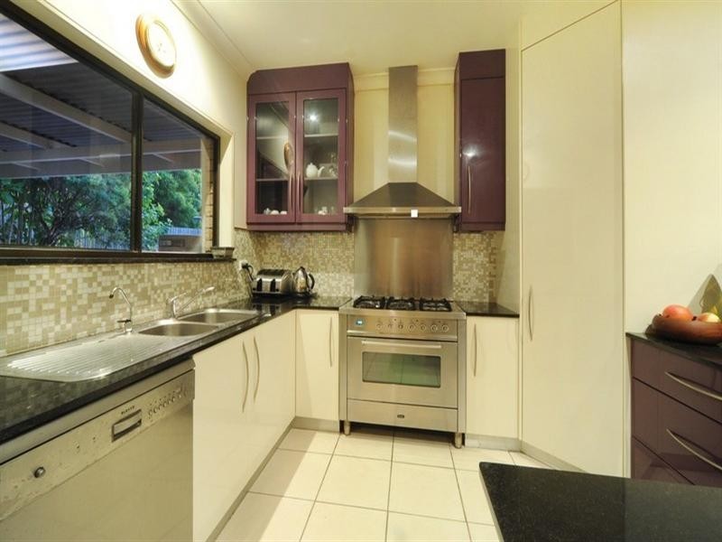 3 Laurence Close, Cannonvale QLD 4802