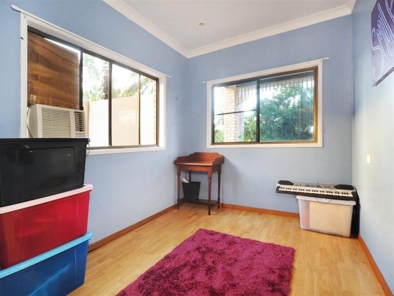 3 Laurence Close, Cannonvale QLD 4802