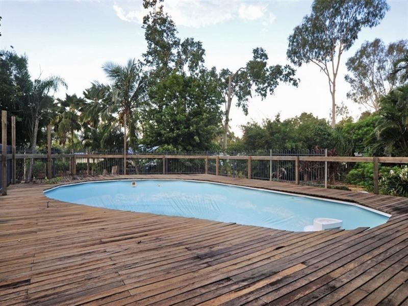 3 Laurence Close, Cannonvale QLD 4802