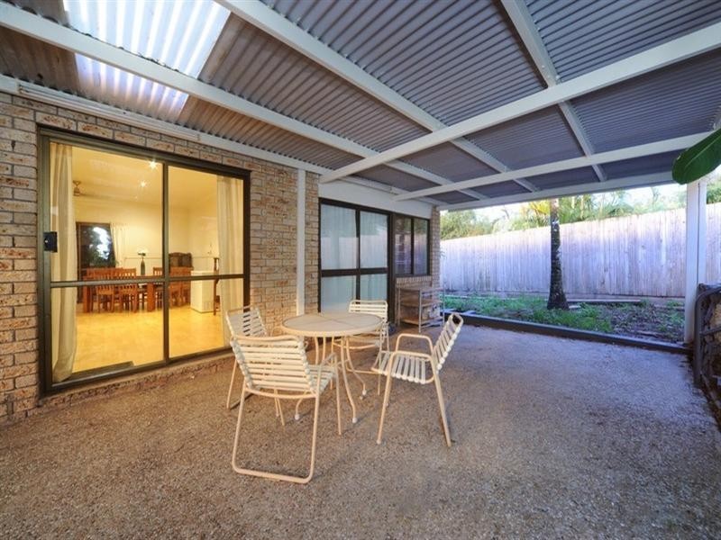 3 Laurence Close, Cannonvale QLD 4802