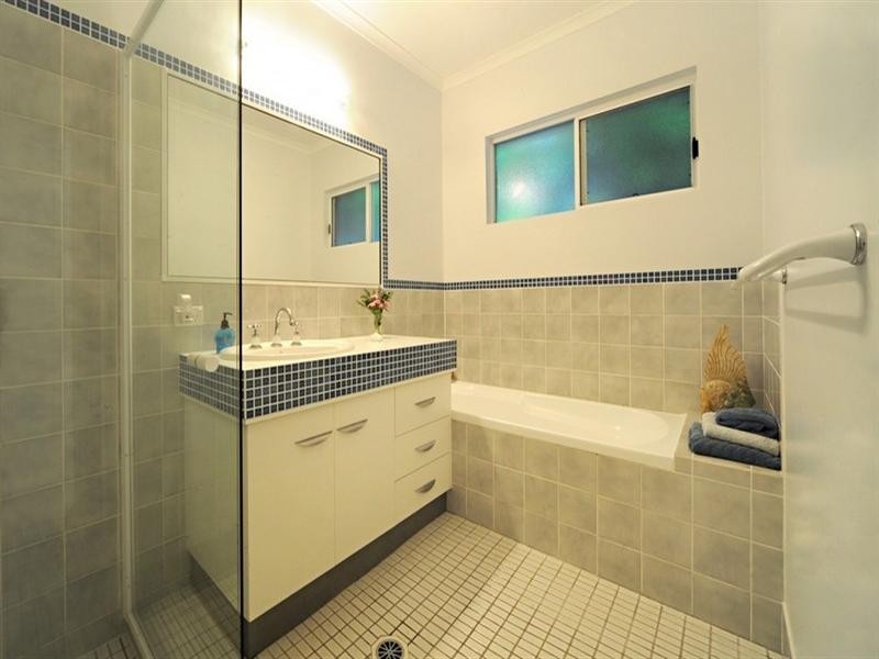 20 Wildlife Road, Jubilee Pocket QLD 4802