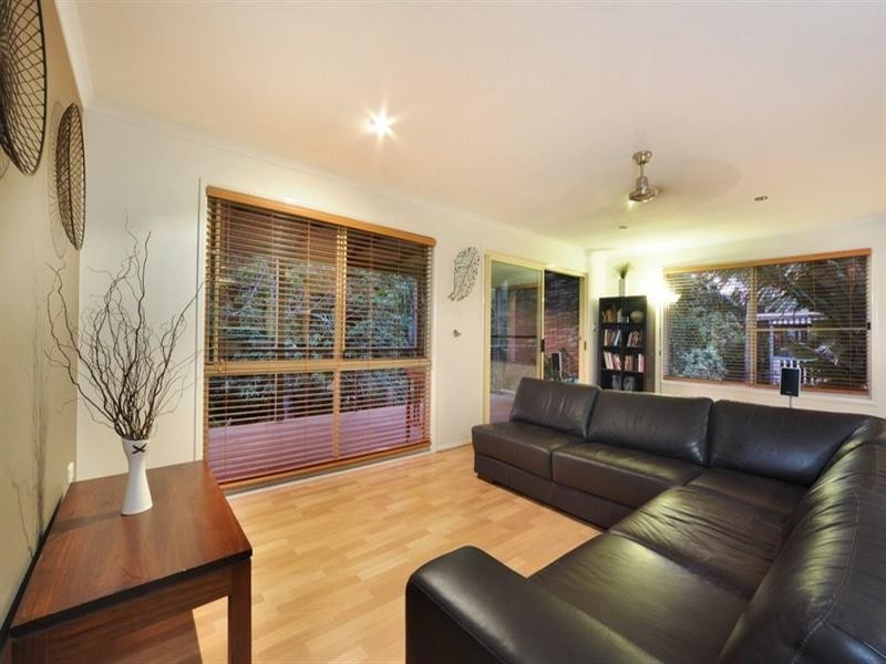 16 Sandpiper Crescent, Jubilee Pocket QLD 4802