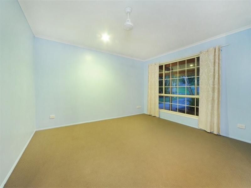 34 Sandpiper Crescent, Jubilee Pocket QLD 4802