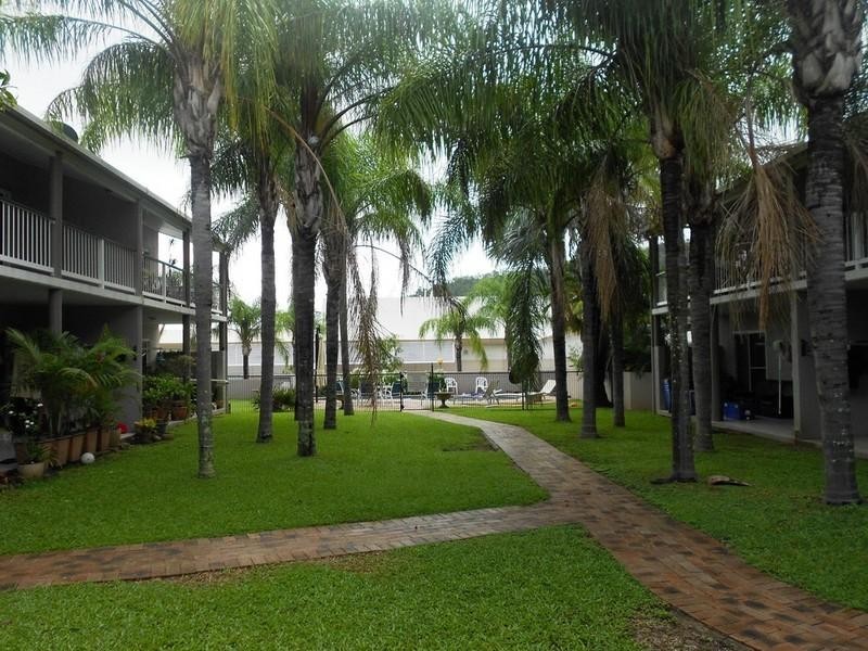 6b/10 Island Drive, Cannonvale QLD 4802