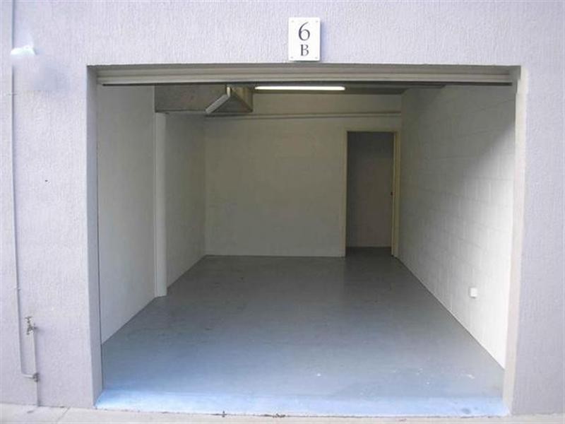 6b/10 Island Drive, Cannonvale QLD 4802