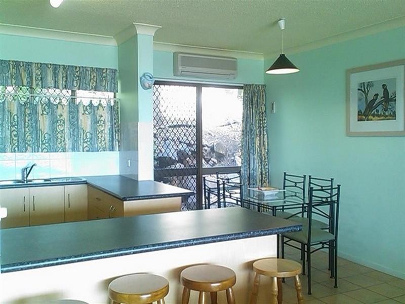 27/2 Eshelby Drive, Cannonvale QLD 4802