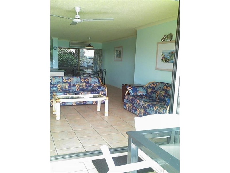 27/2 Eshelby Drive, Cannonvale QLD 4802