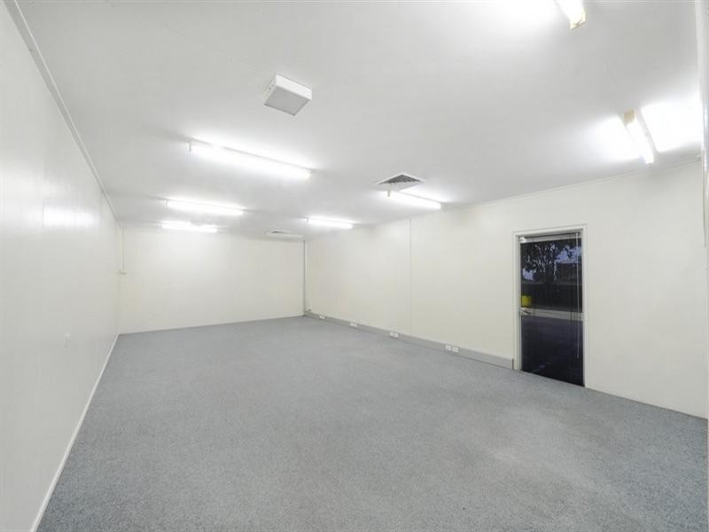8 William Murray Drive, Cannonvale QLD 4802