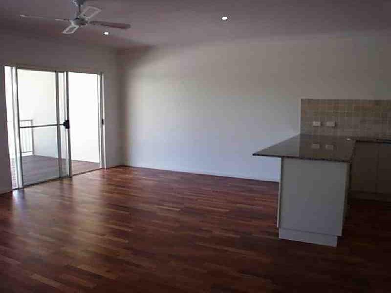 17/21 Shute Harbour Road, Cannonvale QLD 4802