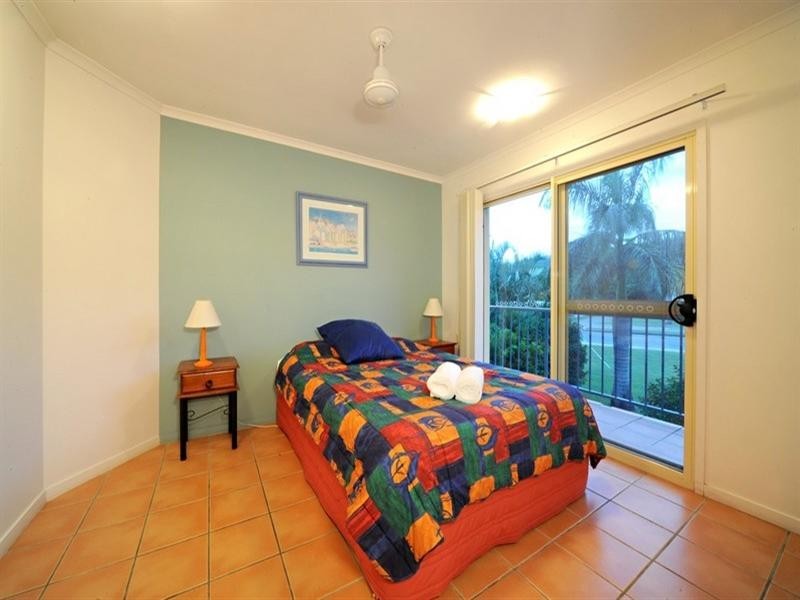 10/24 Beach Road, Cannonvale QLD 4802