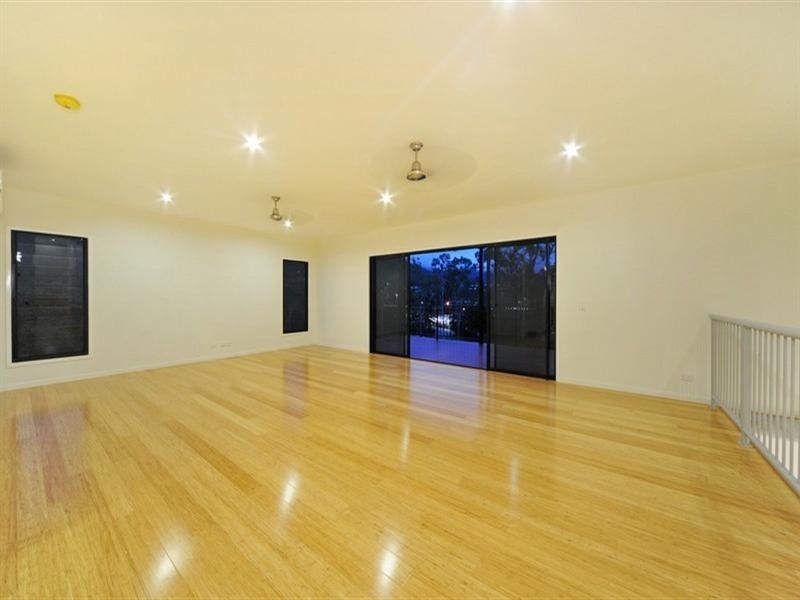 13 Beth Court, Cannonvale QLD 4802