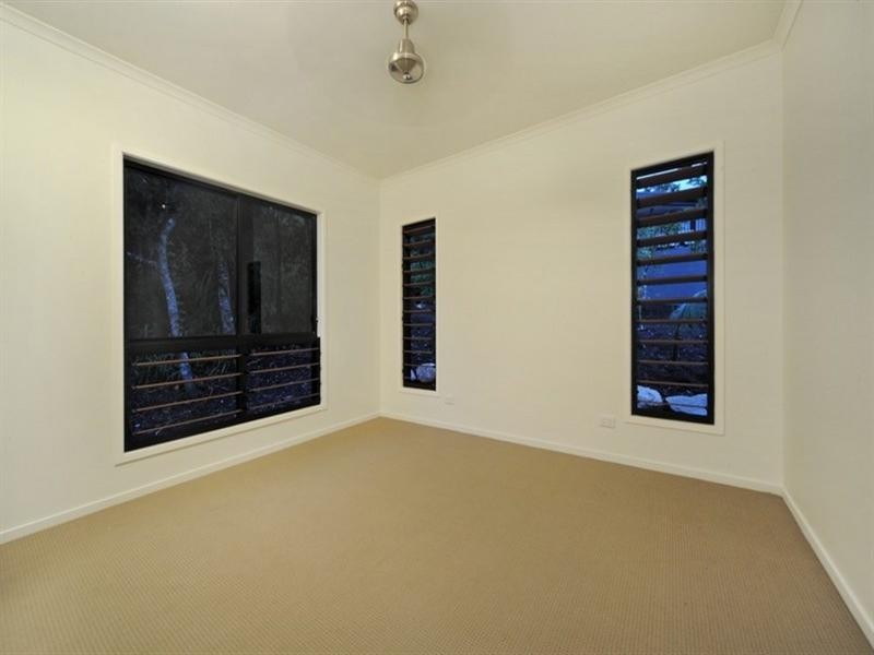 13 Beth Court, Cannonvale QLD 4802