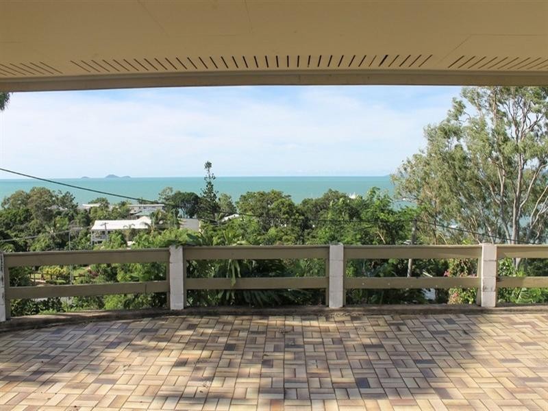 32 Airlie Crescent, Airlie Beach QLD 4802