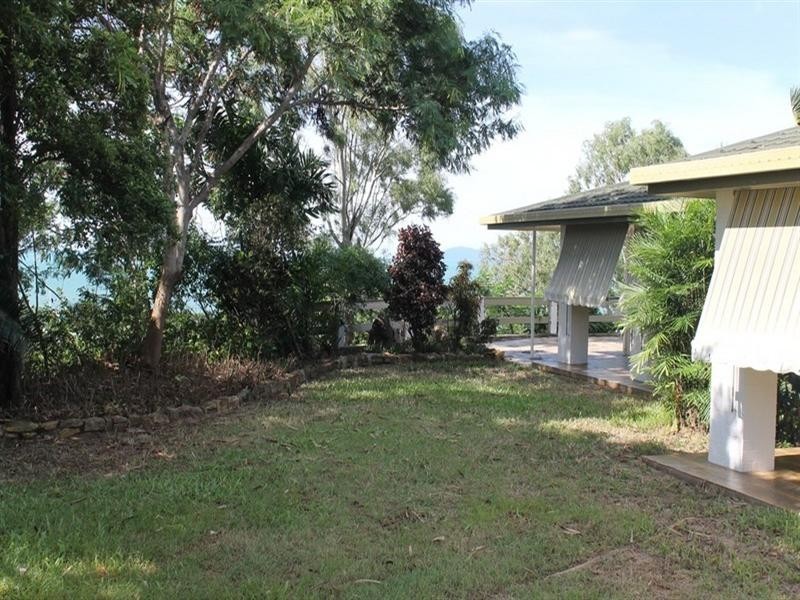 32 Airlie Crescent, Airlie Beach QLD 4802