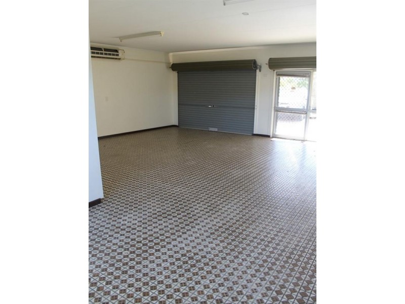 32 Airlie Crescent, Airlie Beach QLD 4802