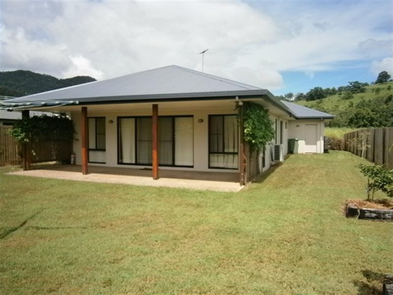 53 Parker Road, Cannonvale QLD 4802