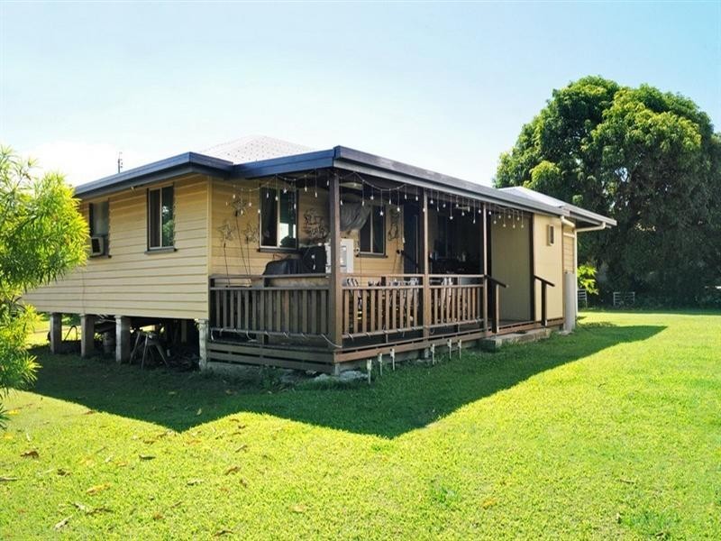 1 McDonald Lane, Proserpine QLD 4800