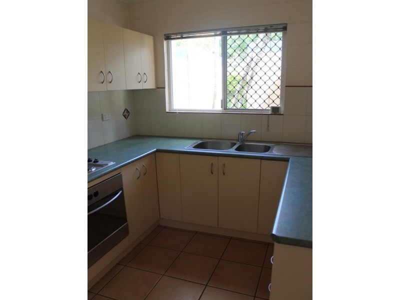 17/11 Island Drive, Cannonvale QLD 4802