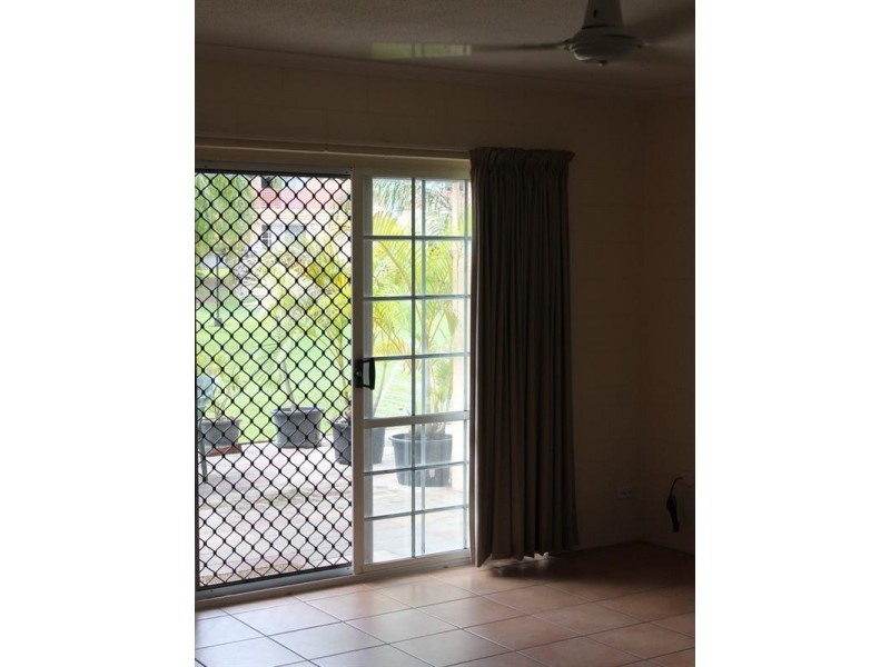 17/11 Island Drive, Cannonvale QLD 4802