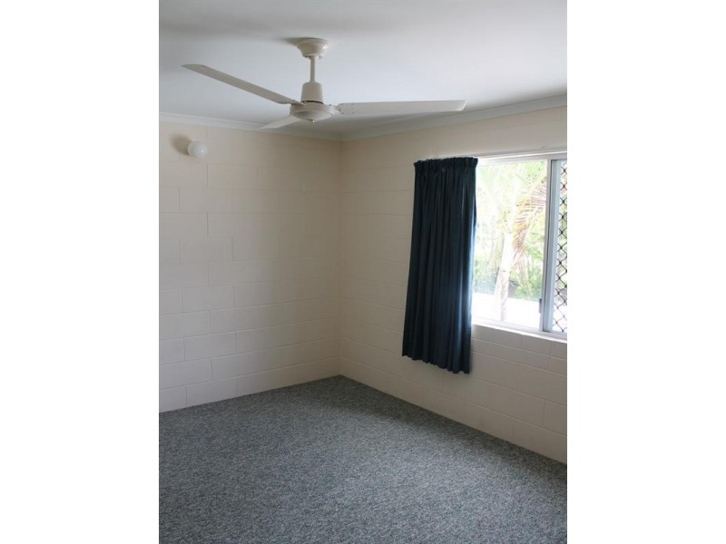 17/11 Island Drive, Cannonvale QLD 4802