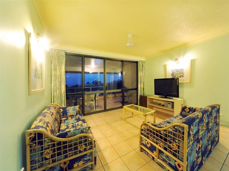 27/6 Eshelby Drive, Cannonvale QLD 4802