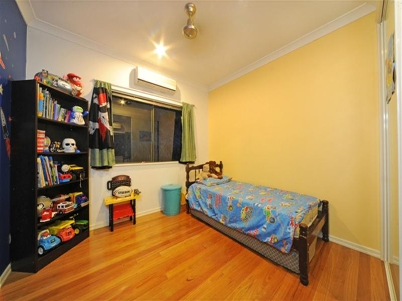 157 Kookaburra Drive, Cannonvale QLD 4802