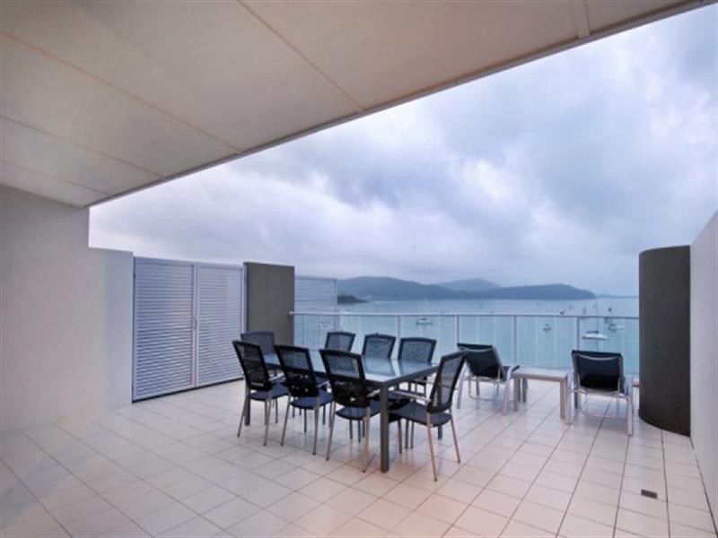 348/159 Shingley Drive, Cannonvale QLD 4802