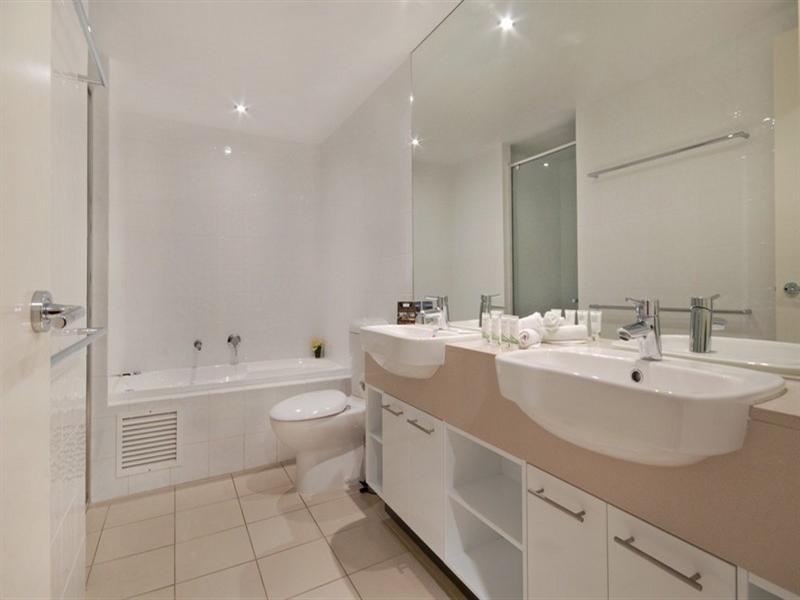 348/159 Shingley Drive, Cannonvale QLD 4802