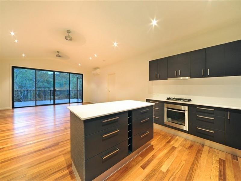 11 Paluma Estate, Paluma Road, Cannonvale QLD 4802