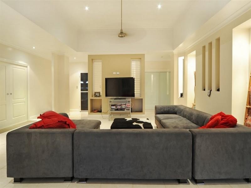 63 Galbraith Park Drive, Cannonvale QLD 4802